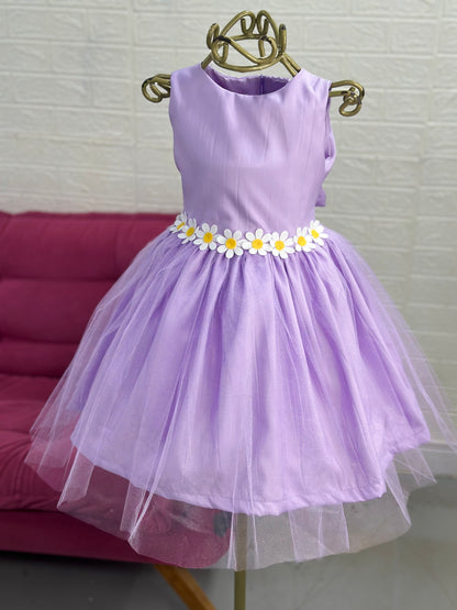 Vestido lilás Margarida